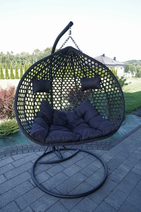 fotel-wiszacy-fotel-ogrodowy-podwojny-kokon-ogrodowy-aruba-czarny-czarne-poduszki.jpg